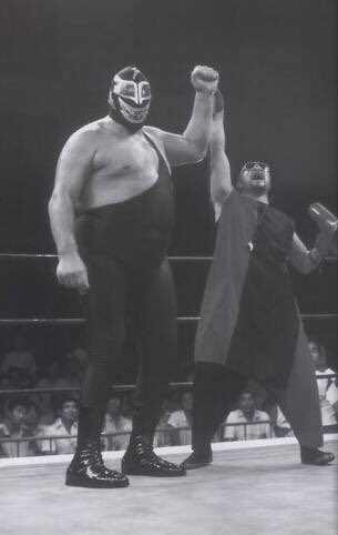 閉館する津市体育館で起きた最大のミステリー…前田日明vsアンドレ・ザ